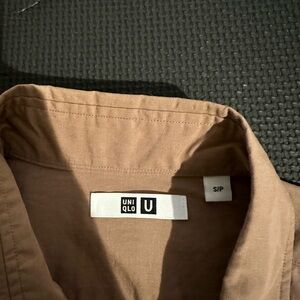 Uniqlo tan casual button down shirt, size small